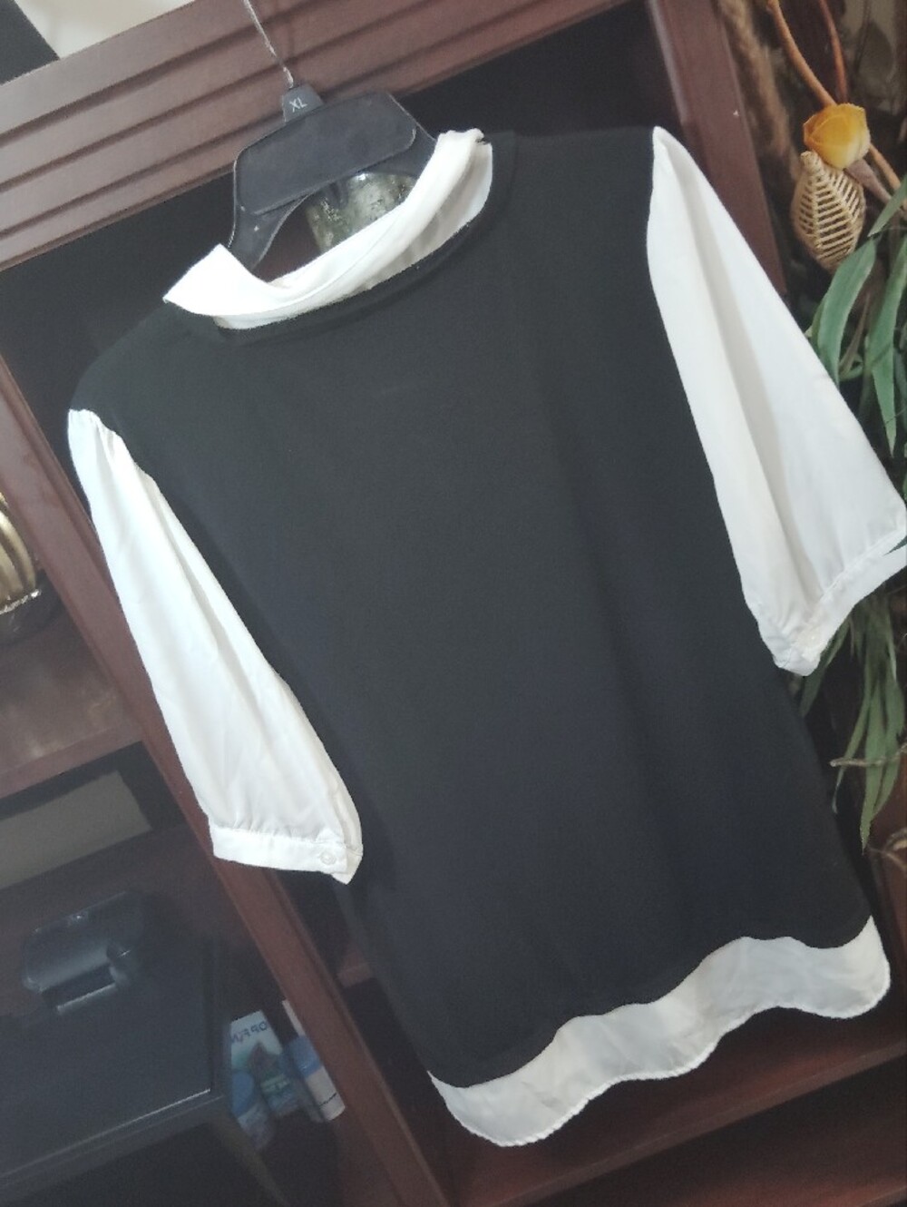 Adrianna Papell Black Layered-Look Blouse with White Collar and Sleeves - Picture 4 of 7